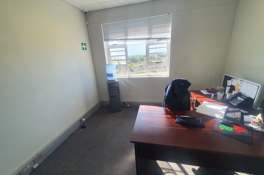 To Let commercial Property for Rent in Coega Eastern Cape